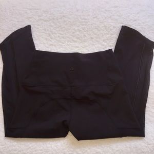 Lululemon mesh crop